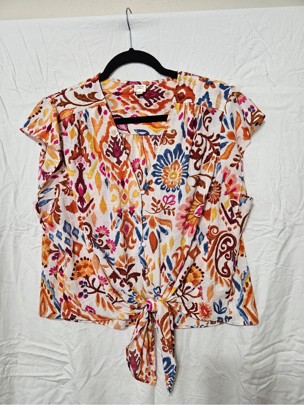 Tie-Front Floral Blouse in Multicolor